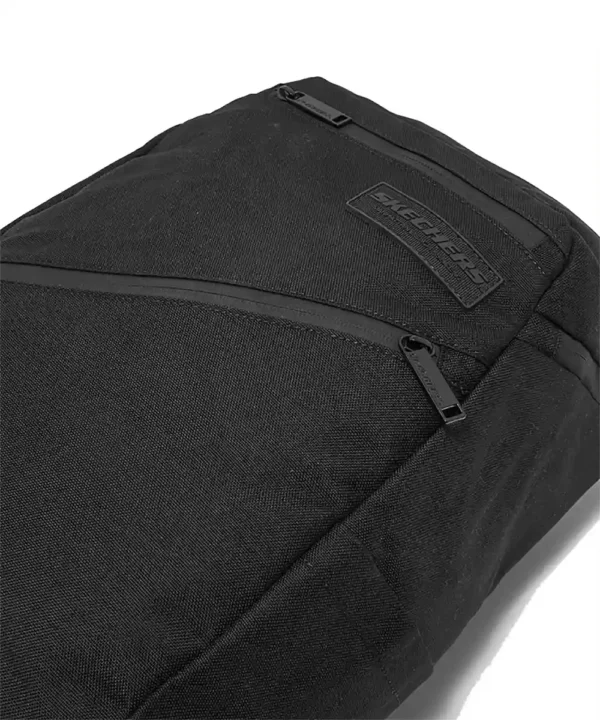 Skechers Solid Zippered Backpack 