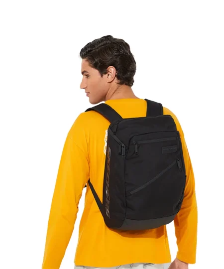 Skechers Solid Zippered Backpack 