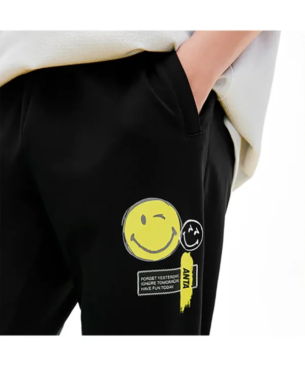 ANTA Men's IP Smiley Lifestyle Knit Track Pants Regular Fit