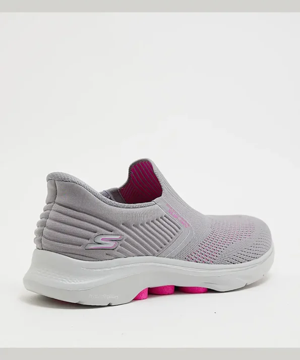 Skechers Women's GO WALK 7 Slip-On Shoes