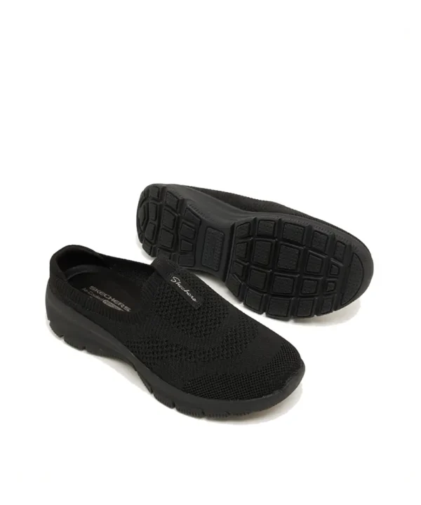 Skechers Women's Relaxed Fit® Easy Going Mesh Clogs