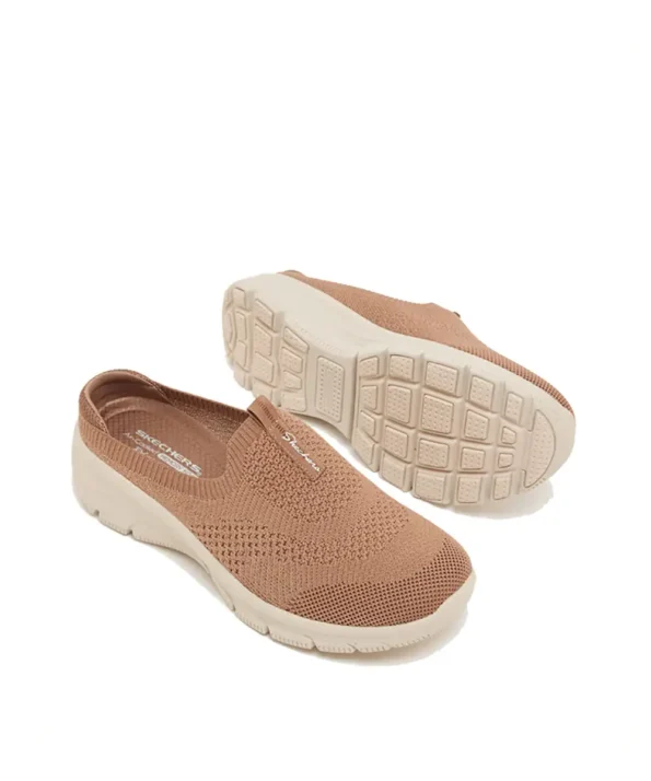 Skechers Women's Relaxed Fit® Easy Going Mesh Clogs